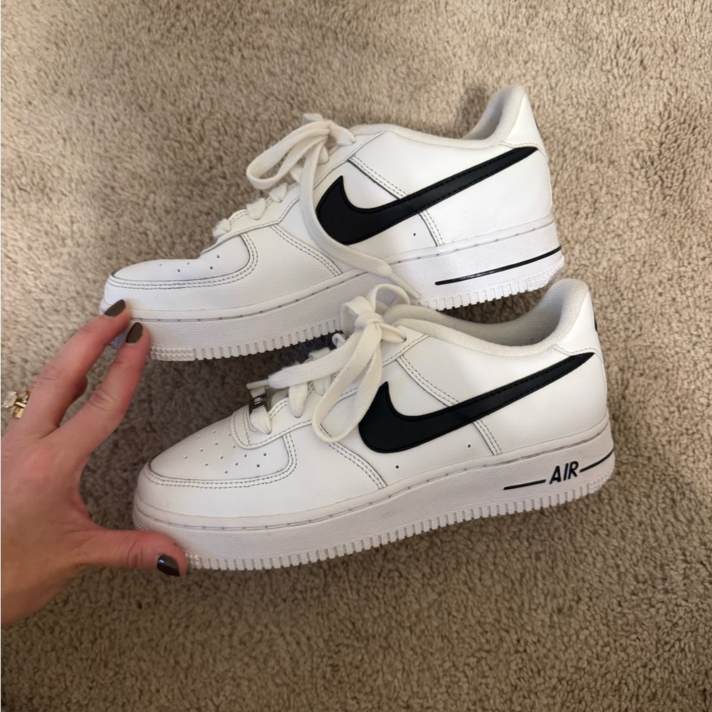 Air Force 1 Big Kids 5/Womens 6.5